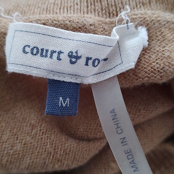 Court & Rowe Tan “Muse” Crew Neck wool blend Sweater SZ M - Picture 4 of 4